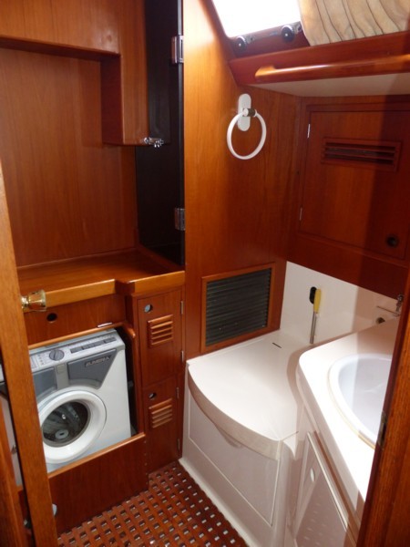 Swan 53 intérieur -30.JPG